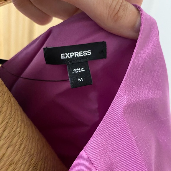 Express top size Medium NWT - Picture 5 of 5